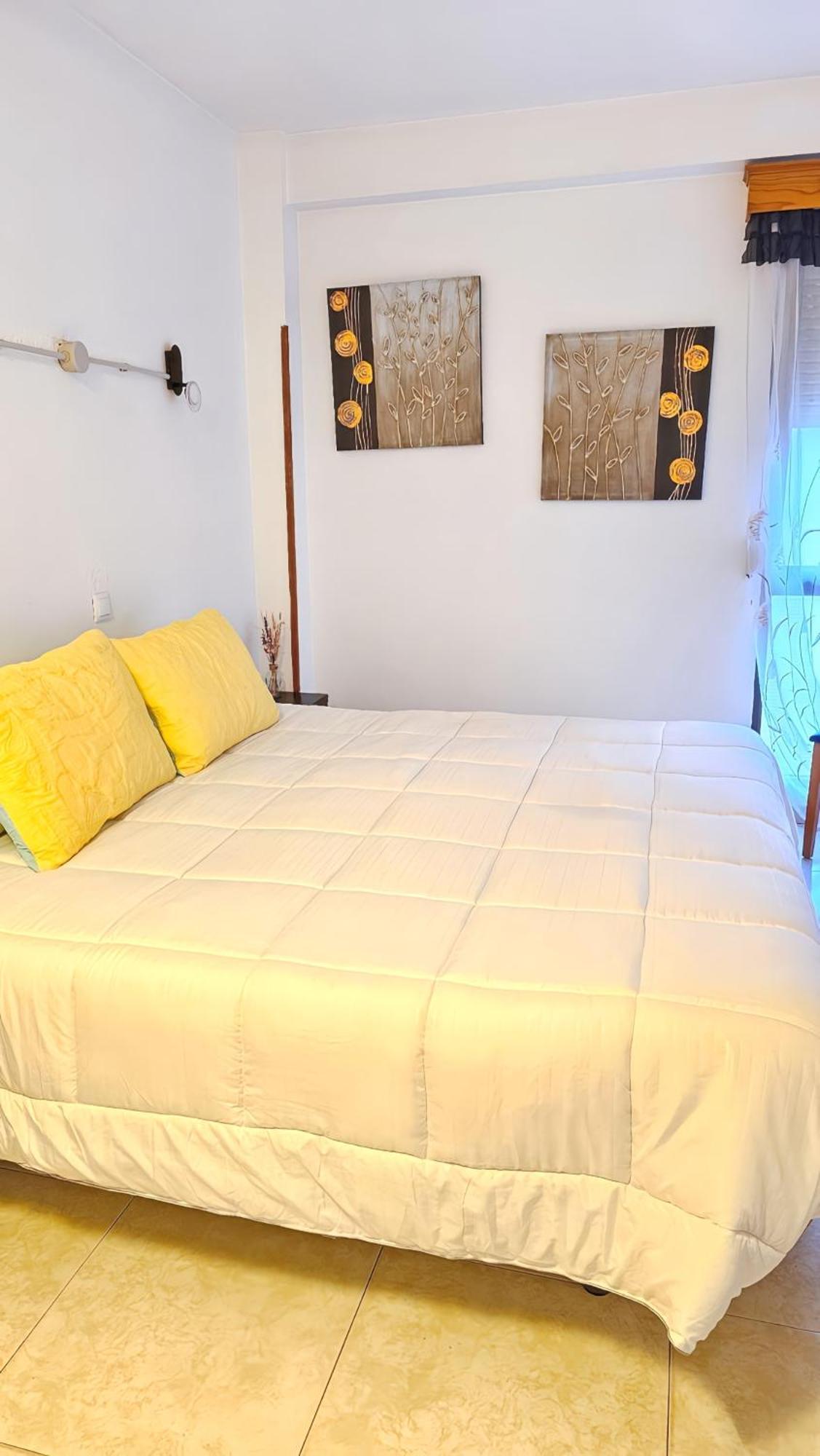 Hostal La Rosa Caces Dış mekan fotoğraf