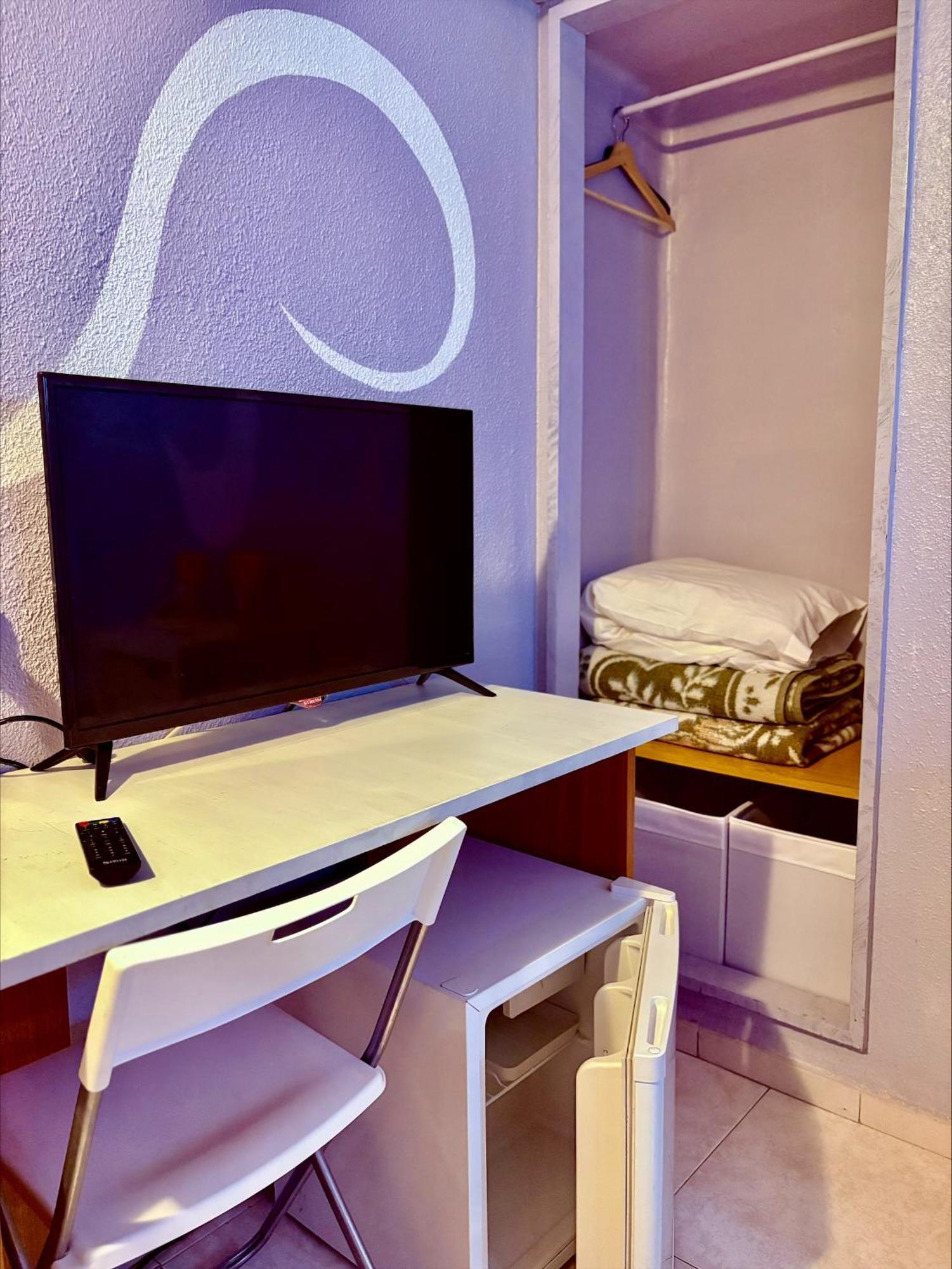 Hostal La Rosa Caces Dış mekan fotoğraf