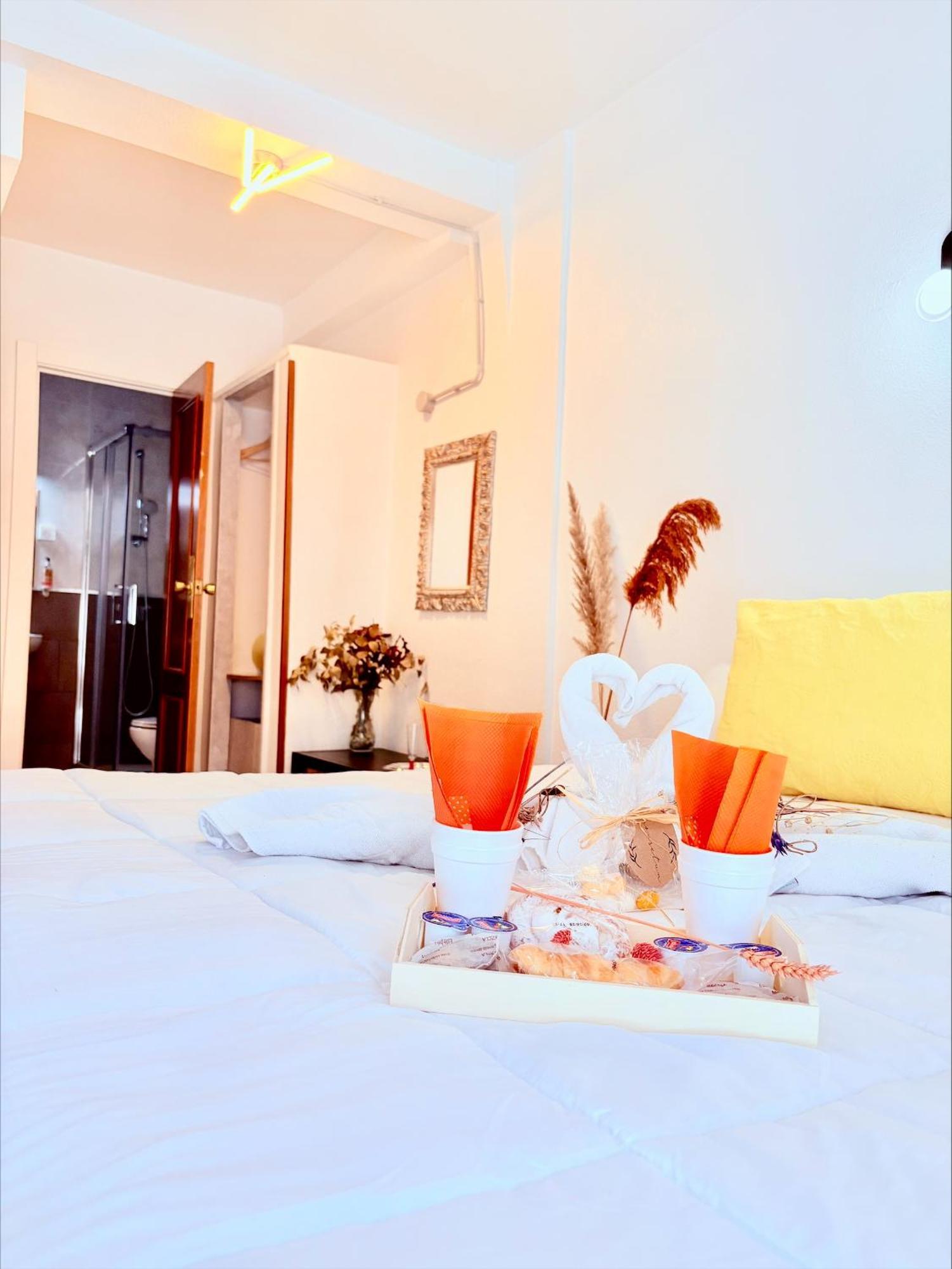Hostal La Rosa Caces Dış mekan fotoğraf