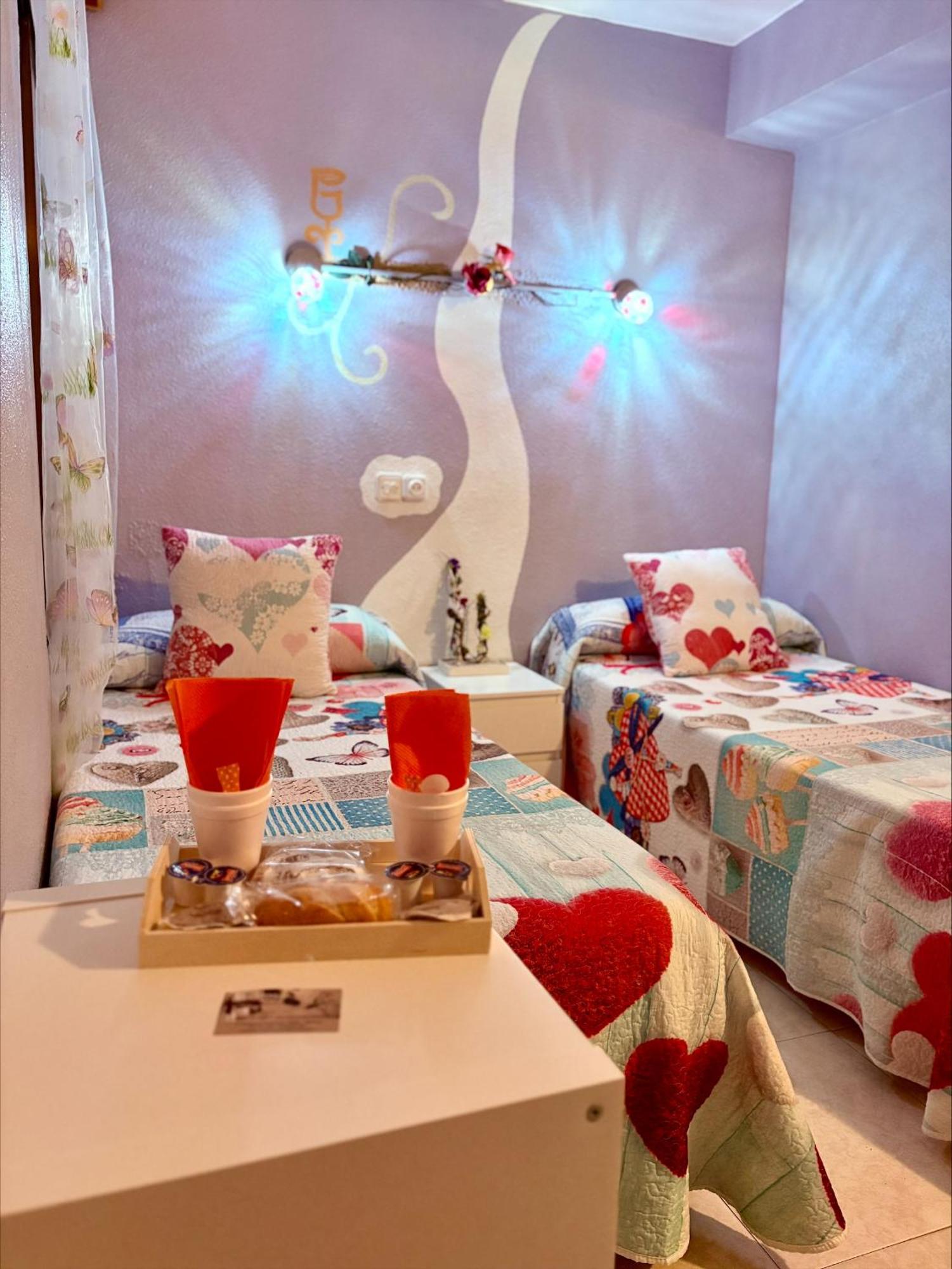 Hostal La Rosa Caces Dış mekan fotoğraf